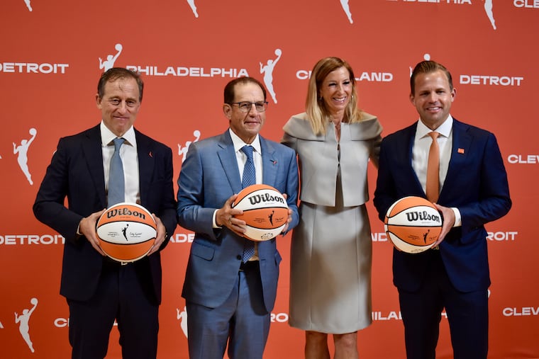 From left:76ers majority owner Josh Harris, Detroit Pistons vice chairman Arn Tellem, WNBA commissioner Cathy Engelbert, and Cleveland Cavaliers CEO Nic Barlage at a news conference on Monday.